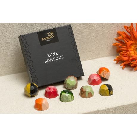 Luxe bonbons in giftbox